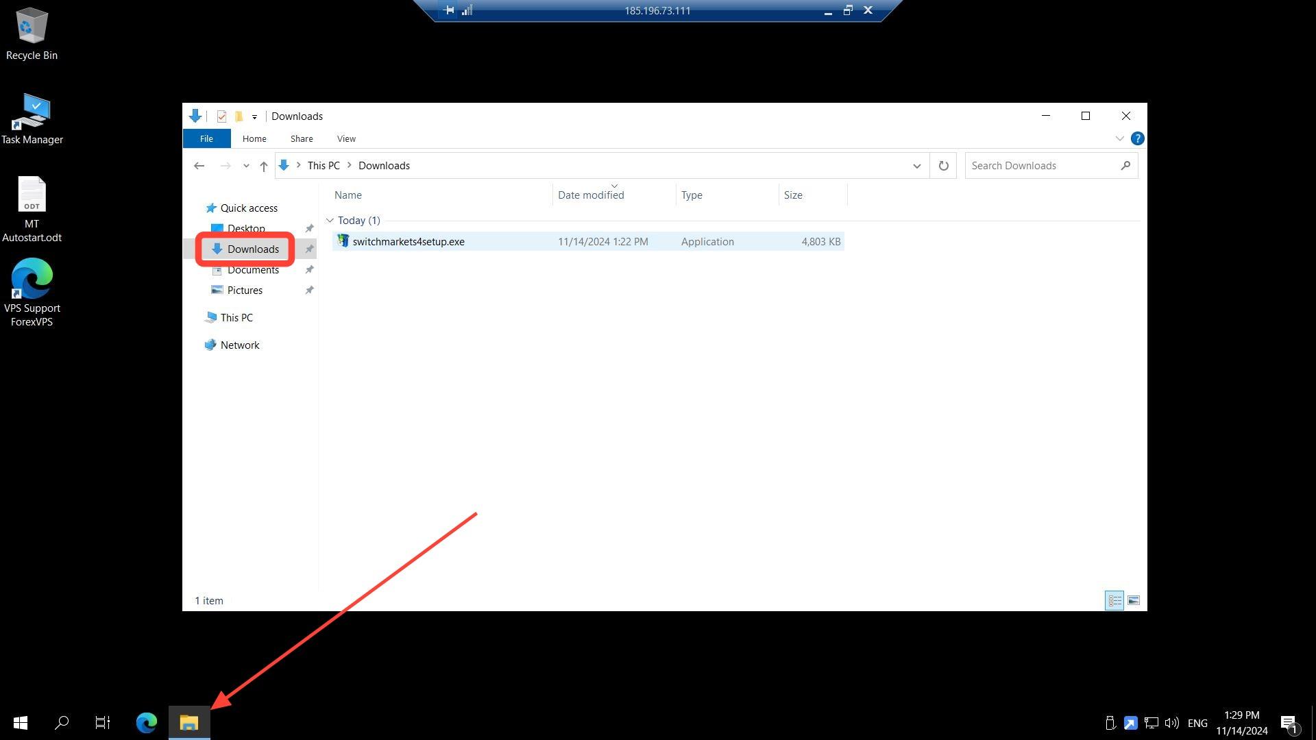 File Explorer Downloads folder with MT4 setup installer file